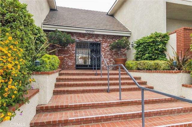 10201 Mason 62, Chatsworth, CA 91311