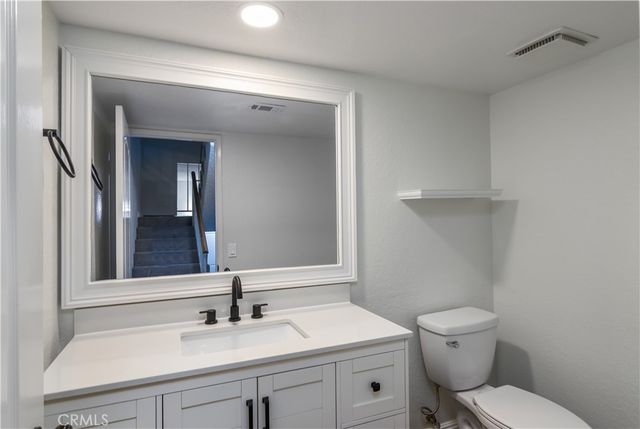 10201 Mason 62, Chatsworth, CA 91311