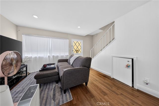 1148 Thompson, Glendale, CA 91201