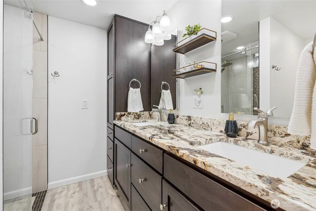 4700 Collins Rd, West Richland, WA 99353