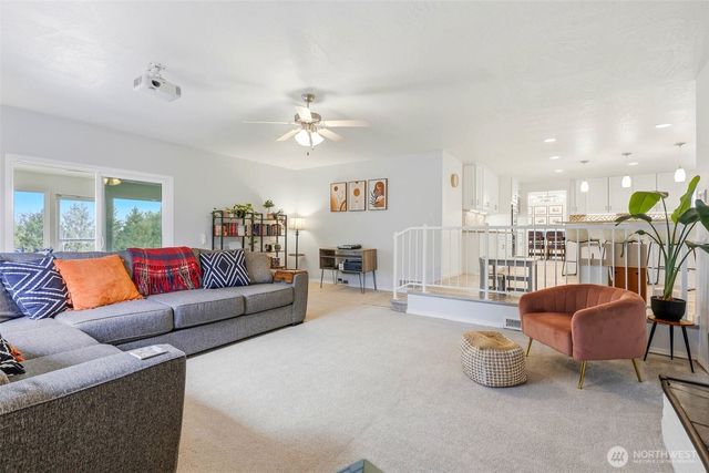 4700 Collins Rd, West Richland, WA 99353