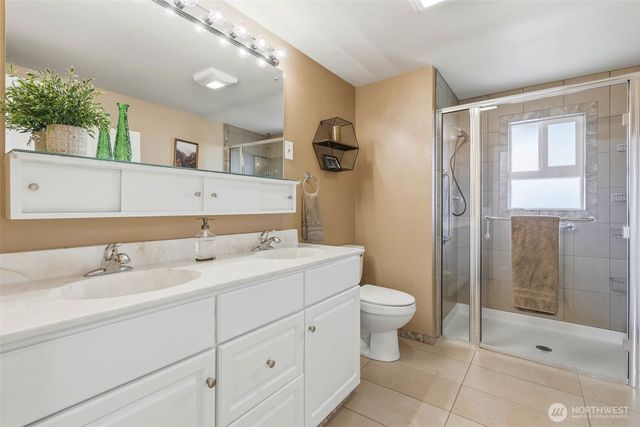 4700 Collins Rd, West Richland, WA 99353