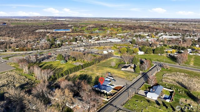 4700 Collins Rd, West Richland, WA 99353