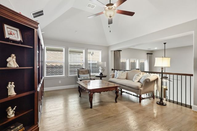 527 Sandy Lane, Flower Mound, TX 75022