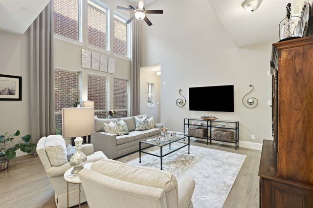 527 Sandy Lane, Flower Mound, TX 75022