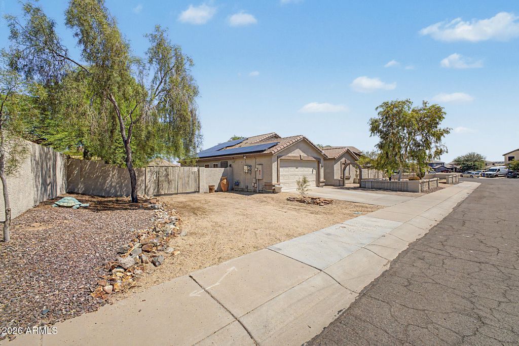 12518 W LARKSPUR Road, El Mirage, AZ 85335 — photo 3