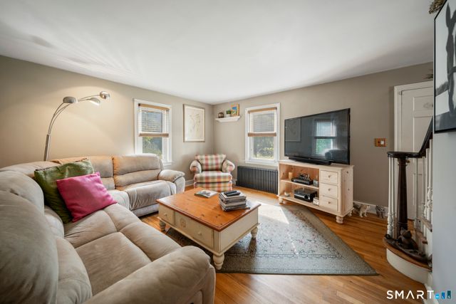 521 Burton Road, Beacon Falls, CT 06403