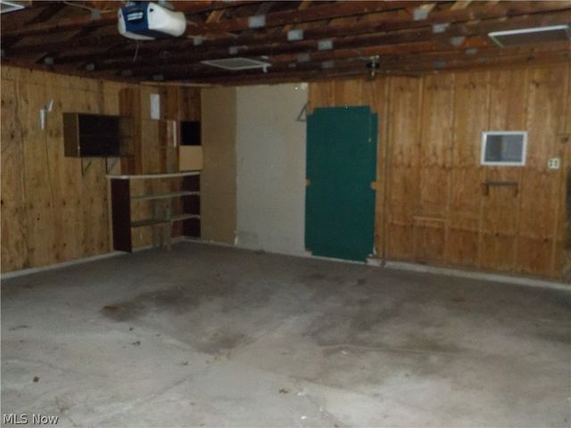 2456 E 37th Street, Lorain, OH 44055