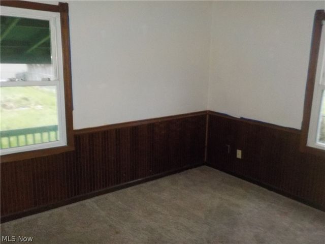 2456 E 37th Street, Lorain, OH 44055