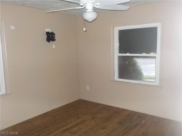 2456 E 37th Street, Lorain, OH 44055