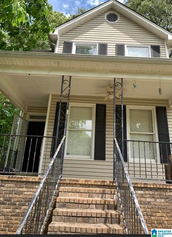8465 LANEWOOD CIRCLE, Leeds, AL 35094