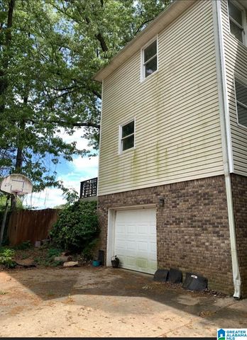 8465 LANEWOOD CIRCLE, Leeds, AL 35094