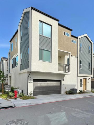 14136 Jonah Way, San Diego, CA 92128