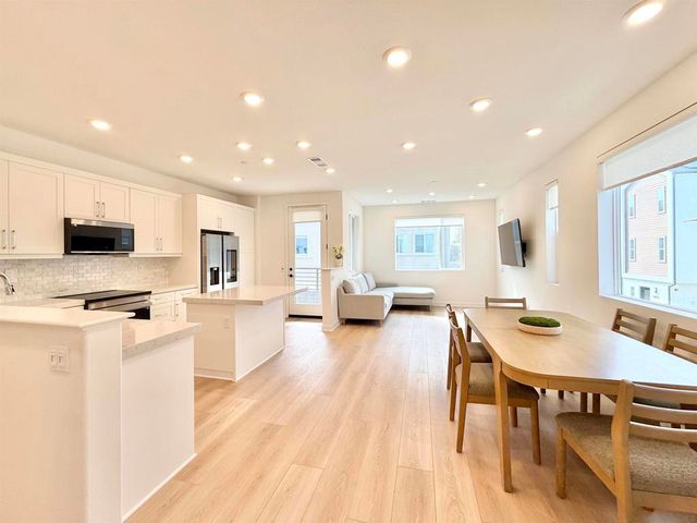 14136 Jonah Way, San Diego, CA 92128