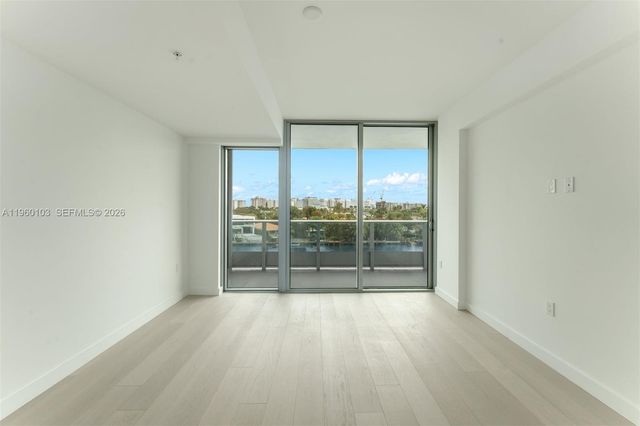 9201 E Bay Harbor Dr 501, Bay Harbor Islands, FL 33154