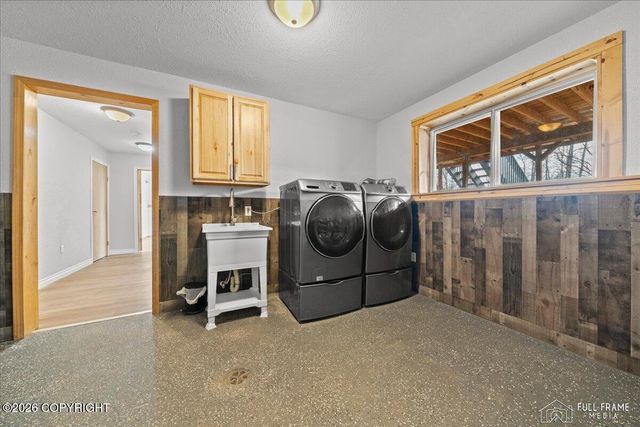 5500 E Wolverine Avenue, Wasilla, AK 99654