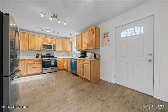 5500 E Wolverine Avenue, Wasilla, AK 99654