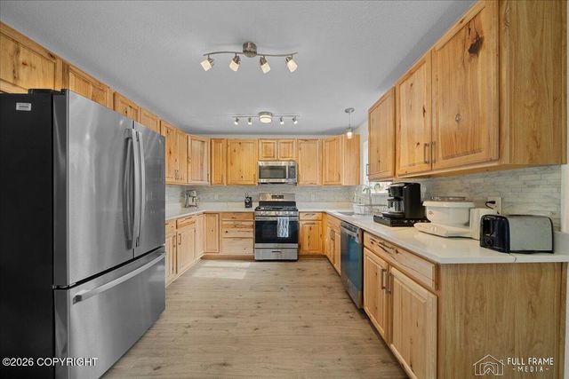 5500 E Wolverine Avenue, Wasilla, AK 99654