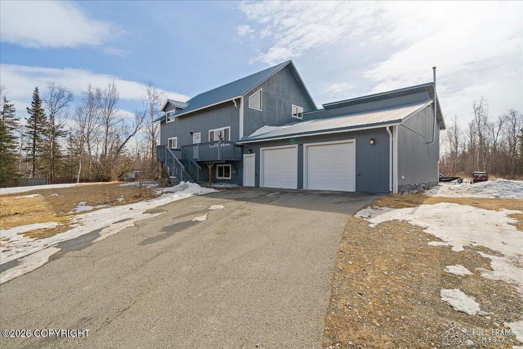 5500 E Wolverine Avenue, Wasilla, AK 99654