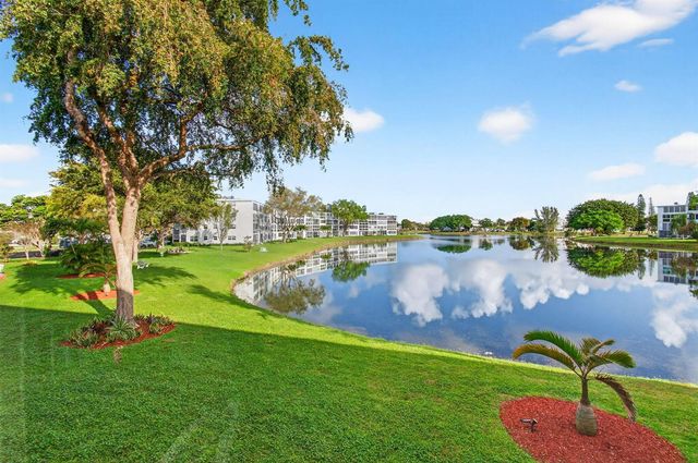 2073 Cambridge D, Deerfield Beach, FL 33442