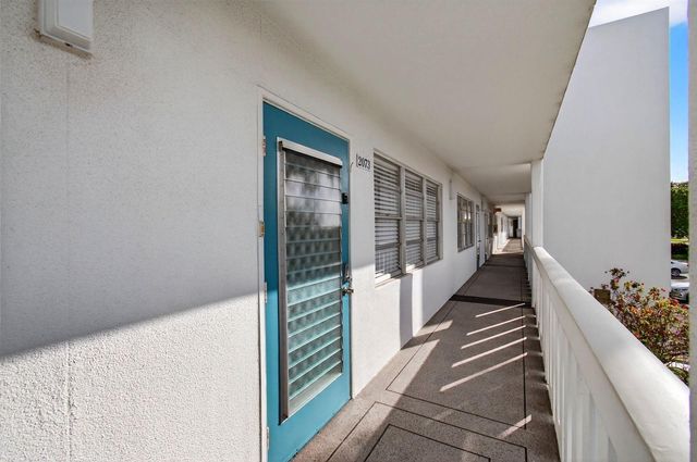 2073 Cambridge D, Deerfield Beach, FL 33442