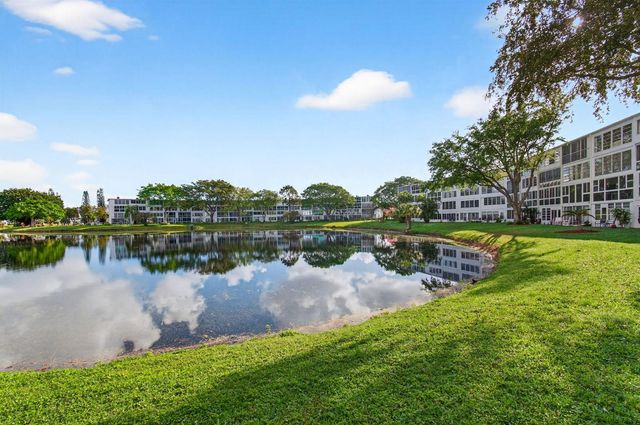 2073 Cambridge D, Deerfield Beach, FL 33442
