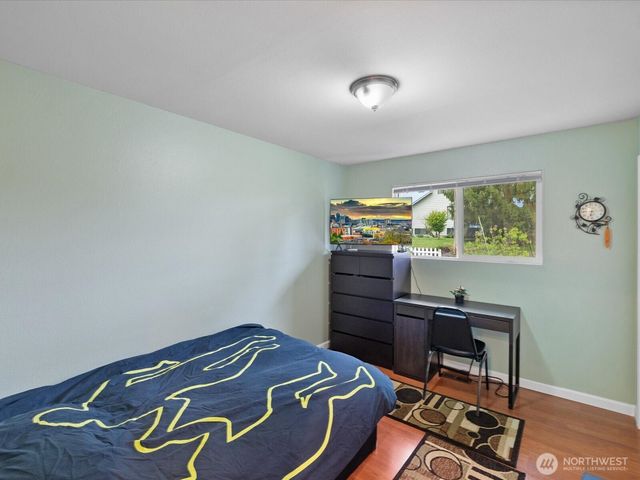 22427 82 Ave W, Edmonds, WA 98026