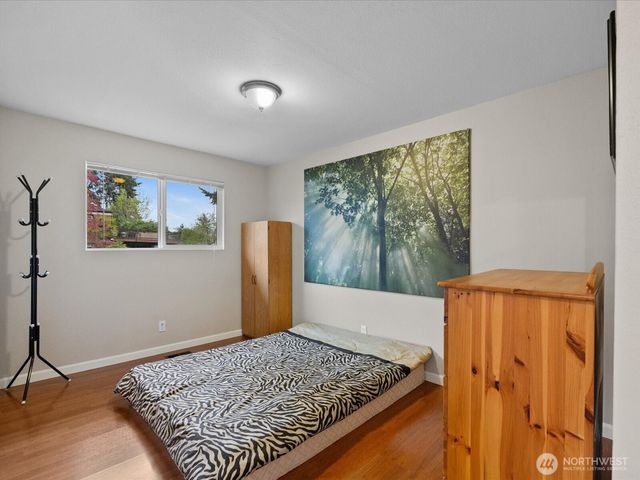 22427 82 Ave W, Edmonds, WA 98026