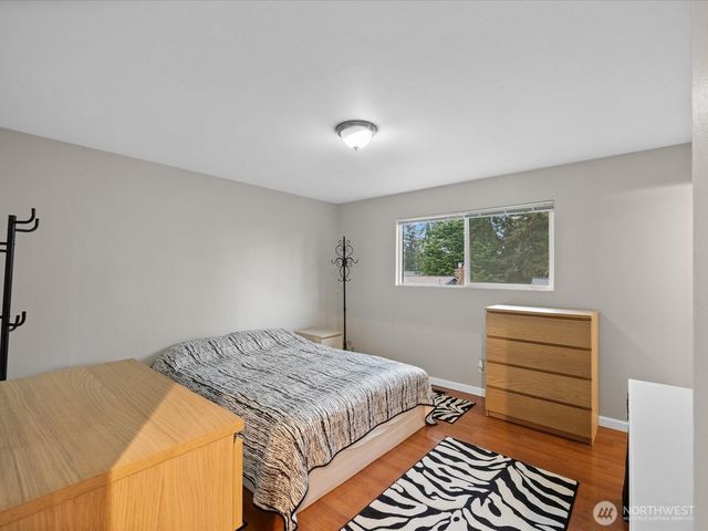 22427 82 Ave W, Edmonds, WA 98026