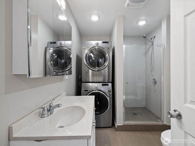 22427 82 Ave W, Edmonds, WA 98026