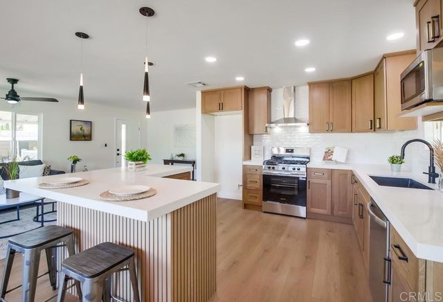 8301 Mission Gorge Road 331, Santee, CA 92071