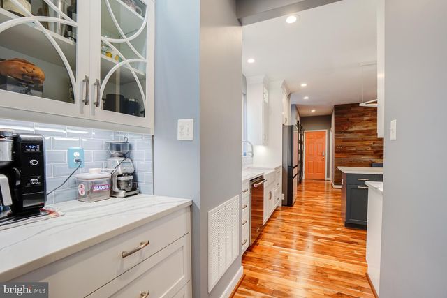 3859 BRAVEHEART DR, Frederick, MD 21704