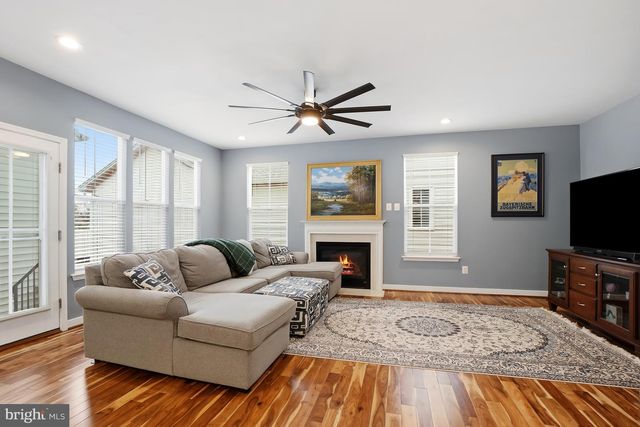 3859 BRAVEHEART DR, Frederick, MD 21704