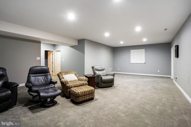 3859 BRAVEHEART DR, Frederick, MD 21704