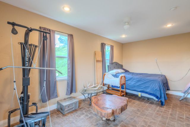 4656 Buckboard Ln, Campo Seco, CA 95226