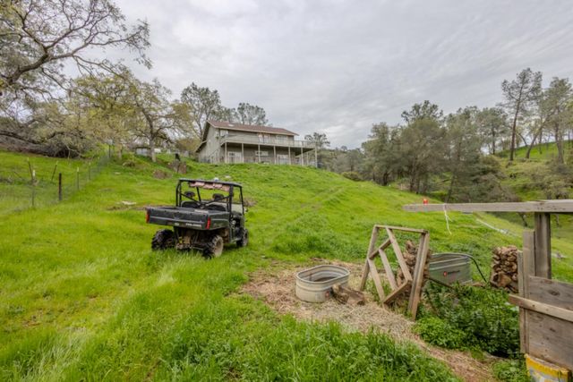 4656 Buckboard Ln, Campo Seco, CA 95226