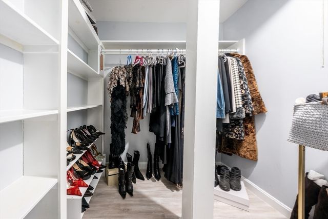 522 Lincoln Road Ext, Barnstable, MA 02601