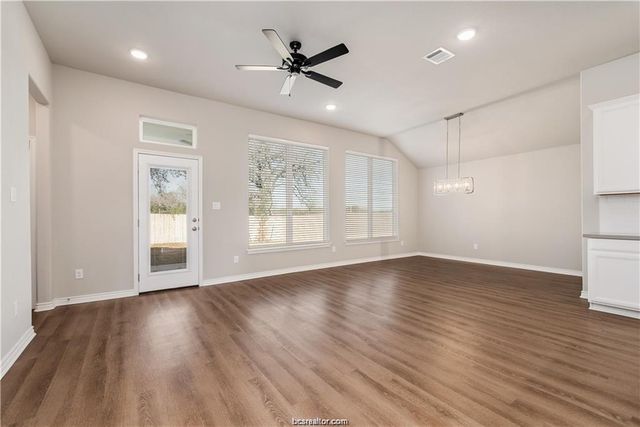 3185 Normandy, Bryan, TX 77808