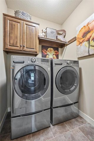 7817 W 158th Place, Overland Park, KS 66223