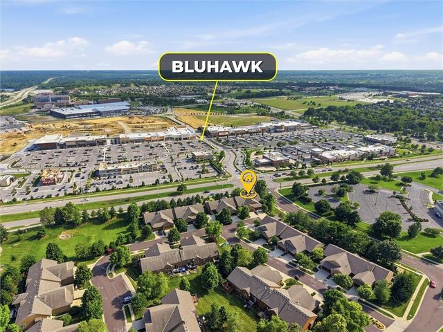 7817 W 158th Place, Overland Park, KS 66223