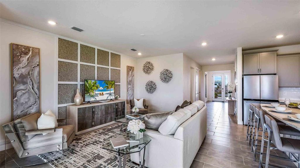 Image 8 of property listing at 18245 GANDER TERRACE, Lakewood Ranch, FL 34211