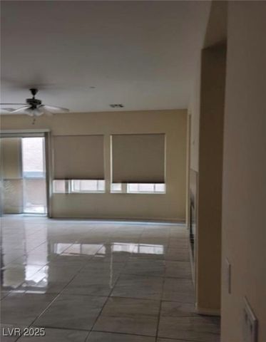 7711 Windy Meadow Avenue, Las Vegas, NV 89178