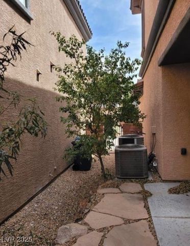 7711 Windy Meadow Avenue, Las Vegas, NV 89178