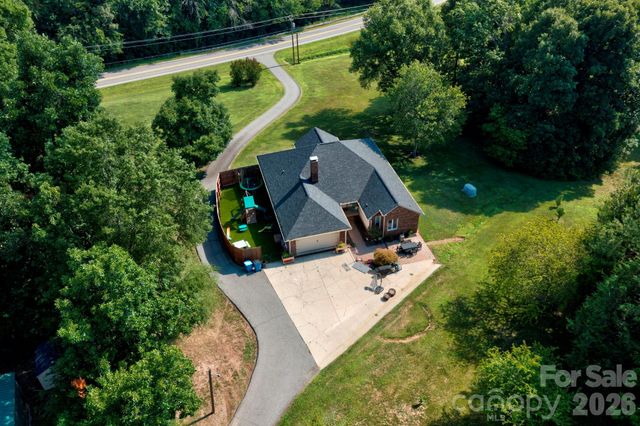 8301 Mooresville Road, Concord, NC 28027
