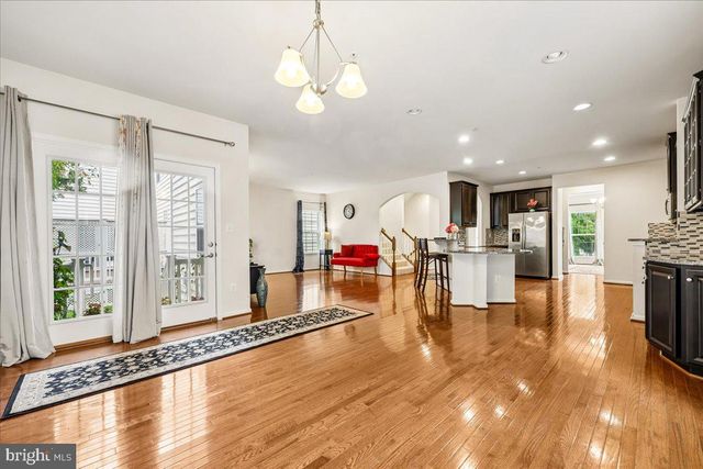 11805 GREY SQUIRREL ST, Clarksburg, MD 20871