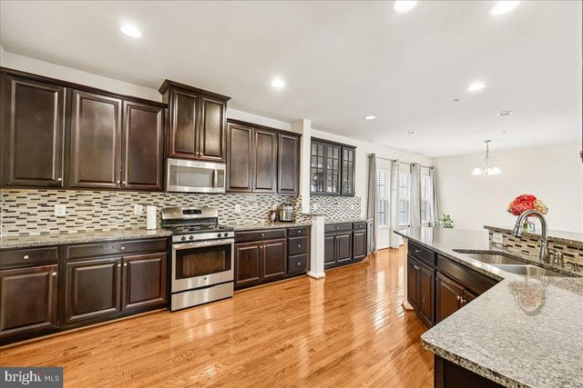 11805 GREY SQUIRREL ST, Clarksburg, MD 20871