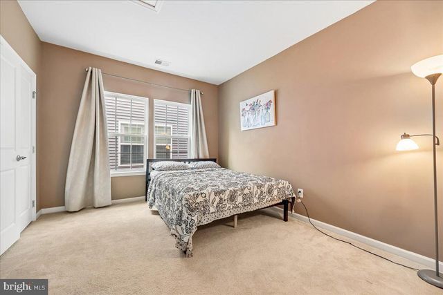11805 GREY SQUIRREL ST, Clarksburg, MD 20871