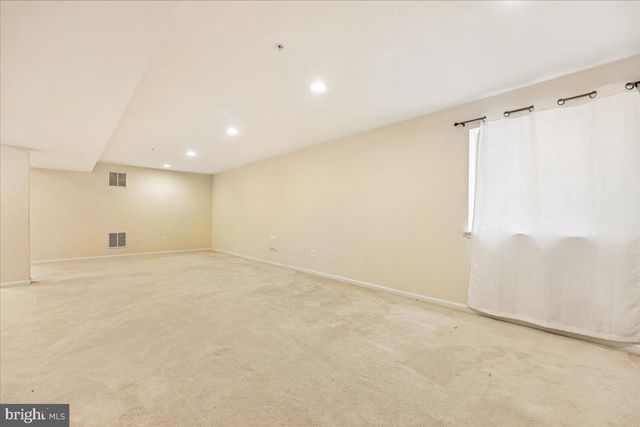 11805 GREY SQUIRREL ST, Clarksburg, MD 20871