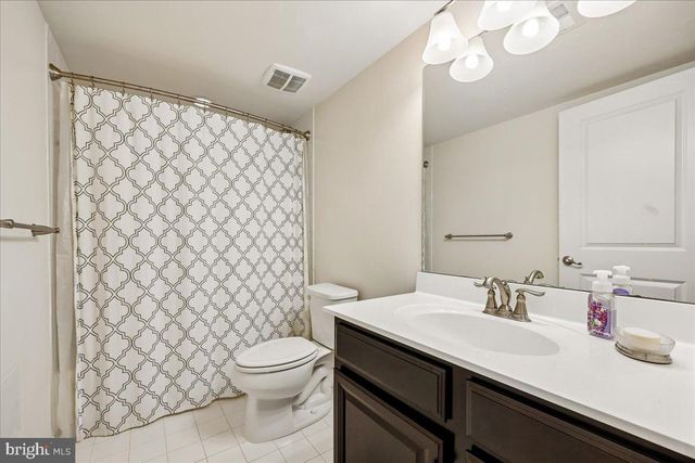 11805 GREY SQUIRREL ST, Clarksburg, MD 20871
