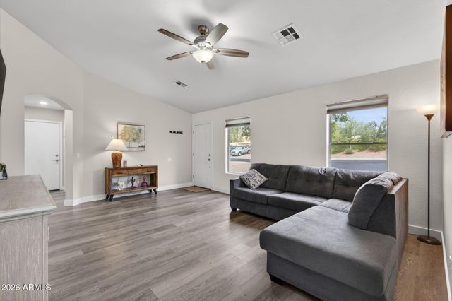 993 S 239TH Drive, Buckeye, AZ 85326